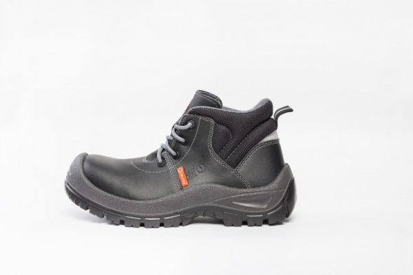 Bota de Seguridad Trooper Light Negra - Marca "Robusta"